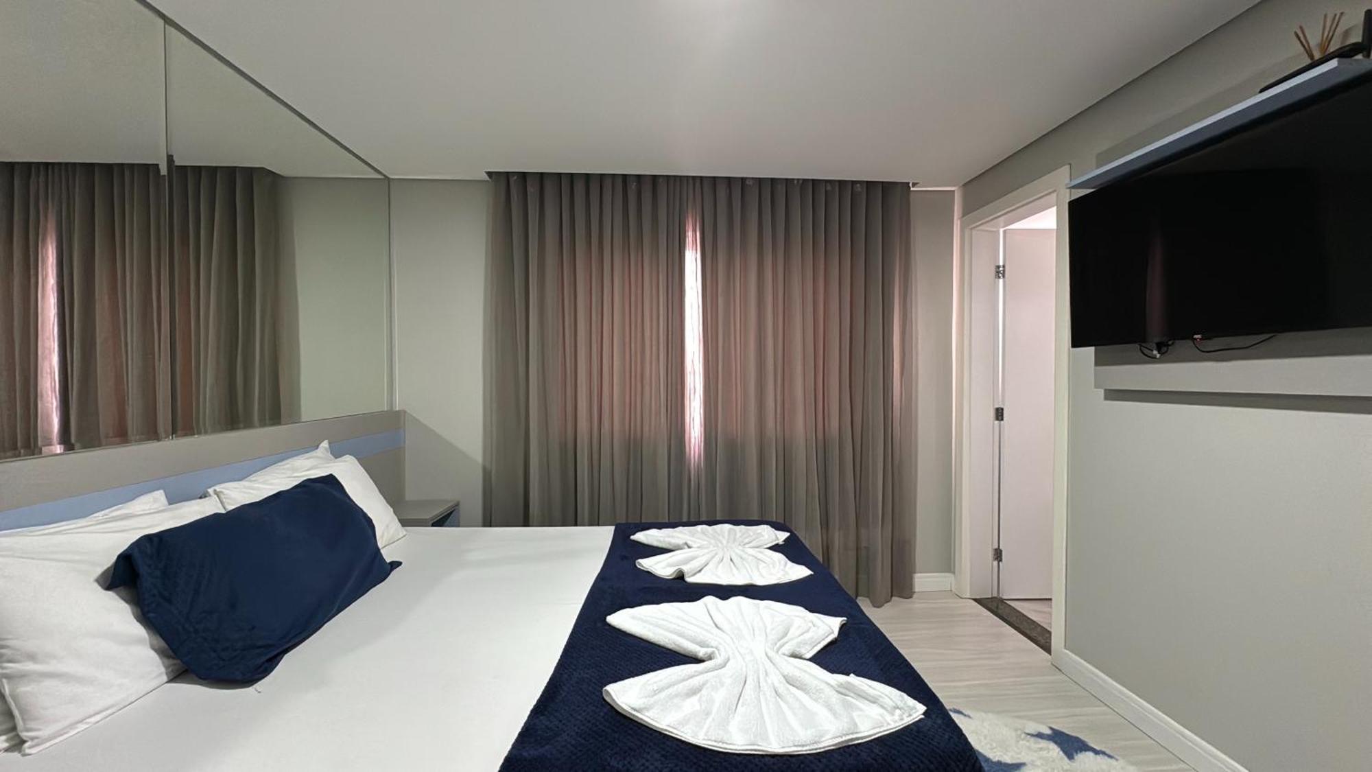 16- Studio Decorado Perfeito Para Casal!!! كوريتيبا المظهر الخارجي الصورة
